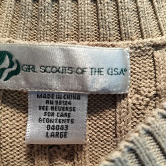 4453)Vtg Girls Scouts of the USA 2 pcs Beige Cable Knit Sweater and Vest Large - Picture 10 of 11